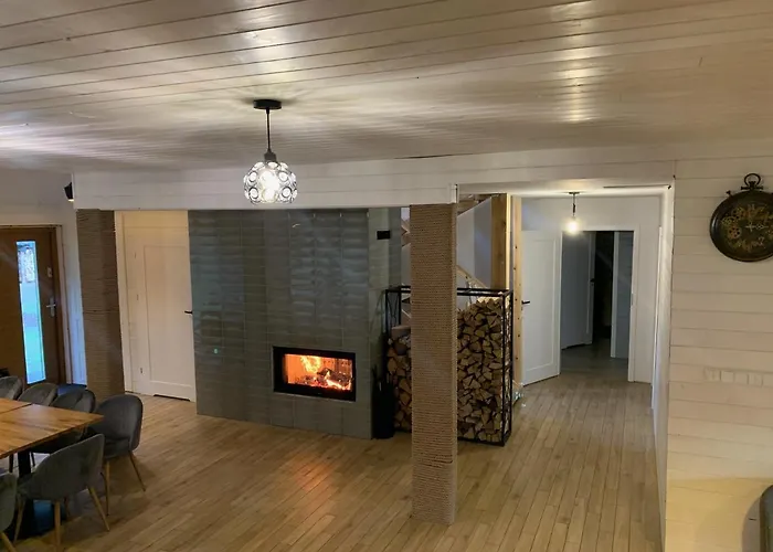 Chochlikowo * בורסק